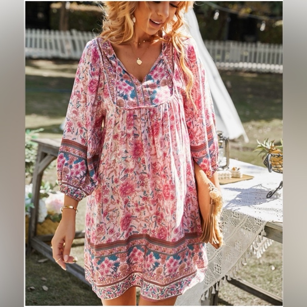 🆕 Floral Pink Boho V-Neck Tunic Dress